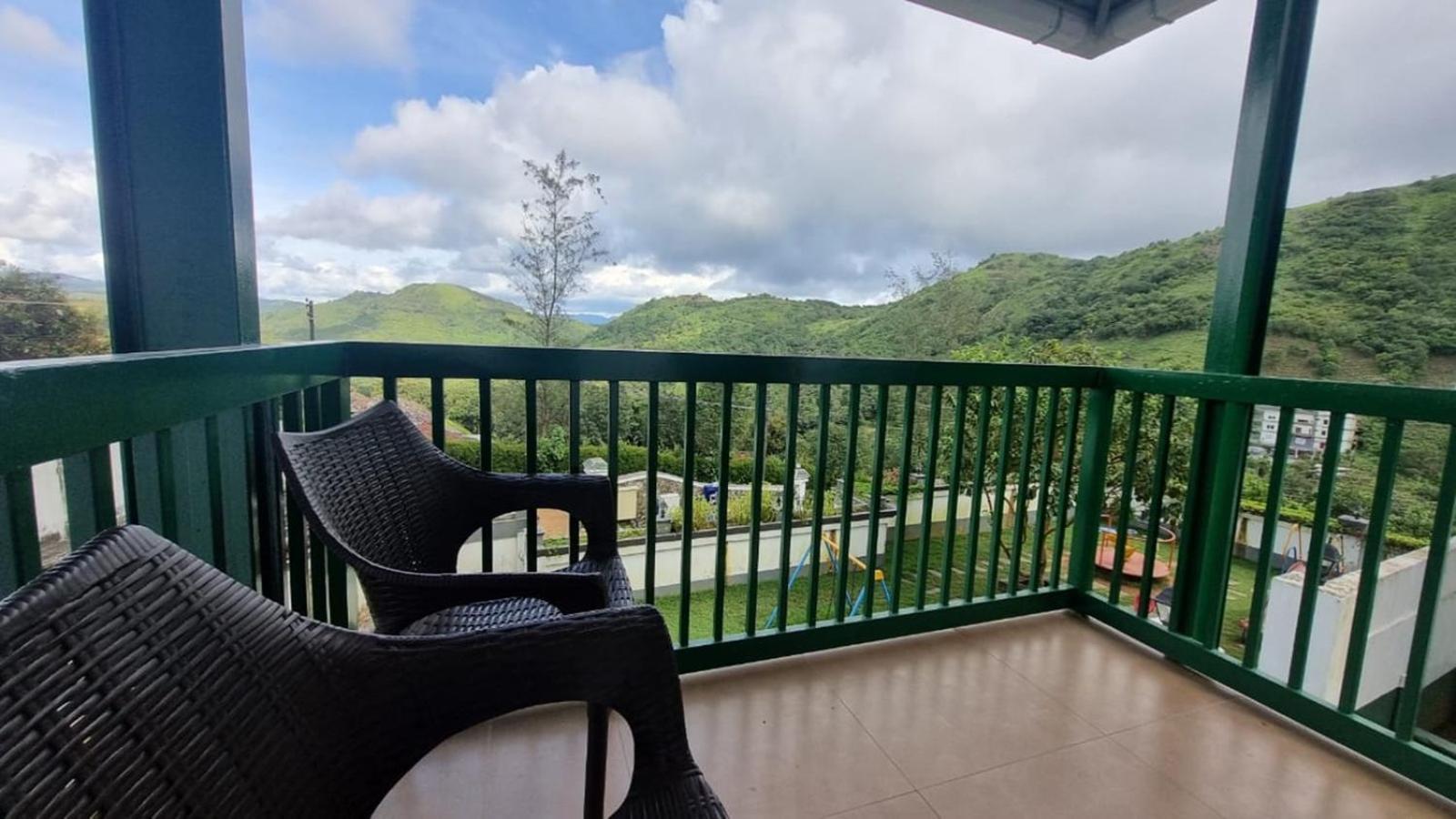 Palette Hill View Resorts Вагамон Экстерьер фото